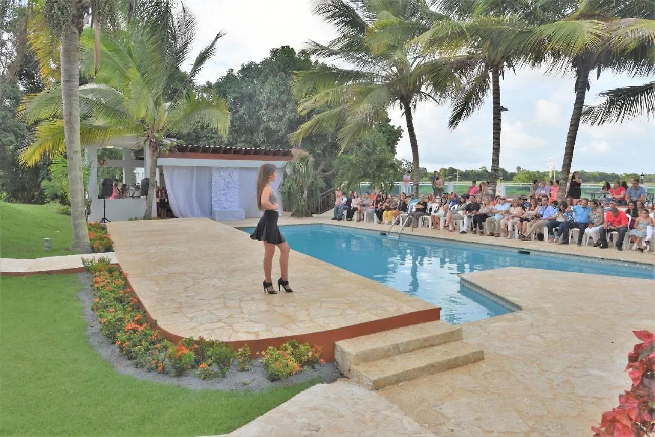 Luxury Villa Bonita Sleep 50 + Isabela 0*,  Puerto Rico