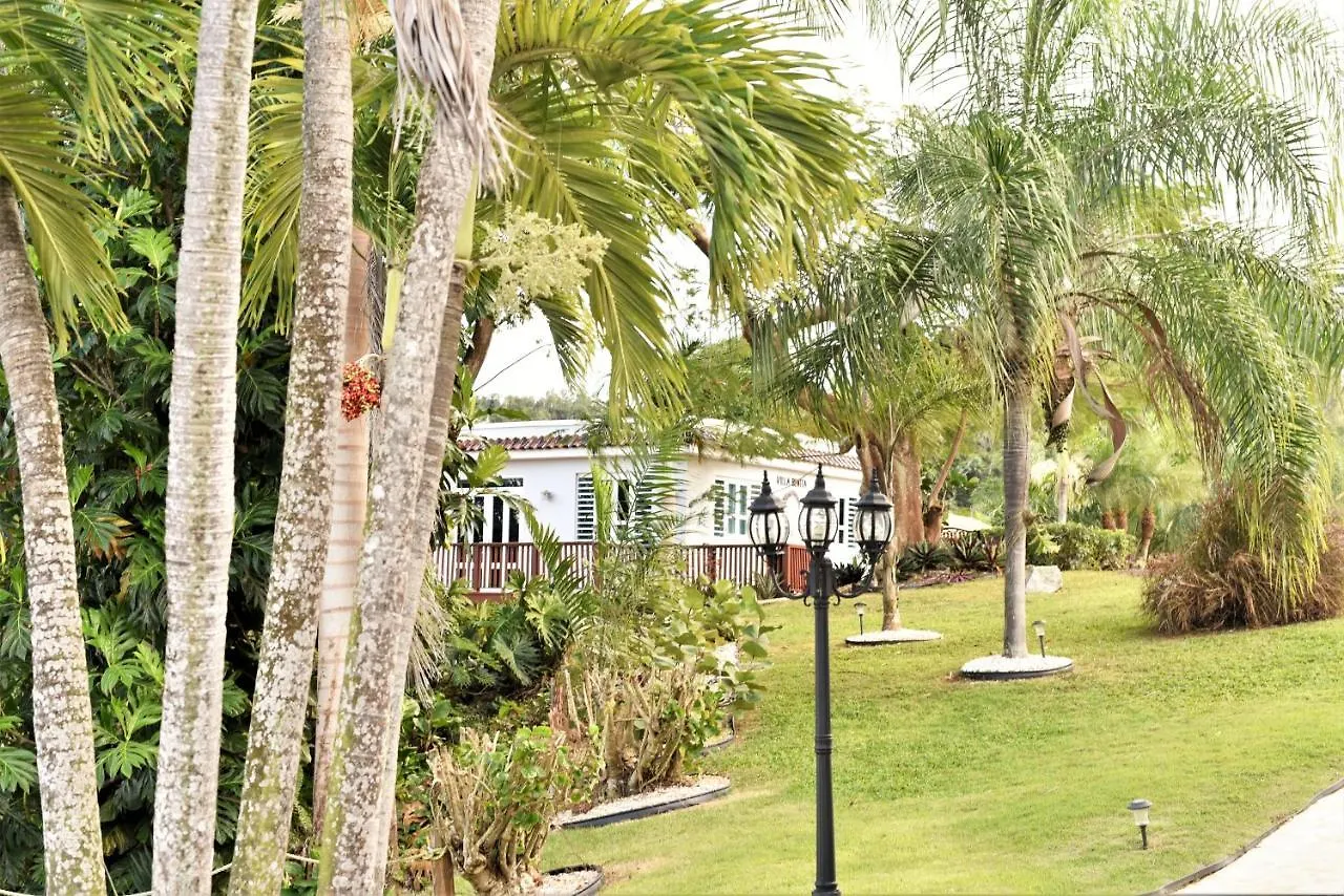 Luxury Villa Bonita Sleep 50 + Isabela 0*,