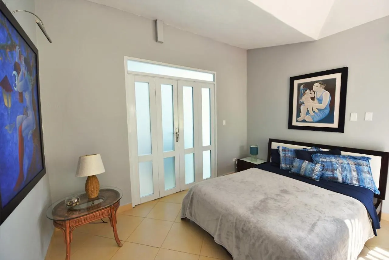 Luxury Villa Bonita Sleep 50 + Isabela 0*,